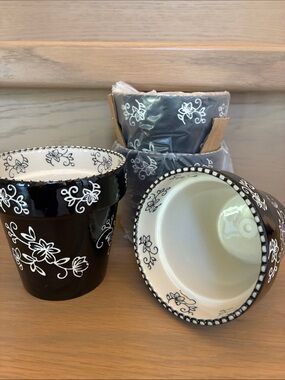 TEMP-TATIONS Set of 4 Flower Pot Cups in Black "Floral Lace" Pattern - Ceramic